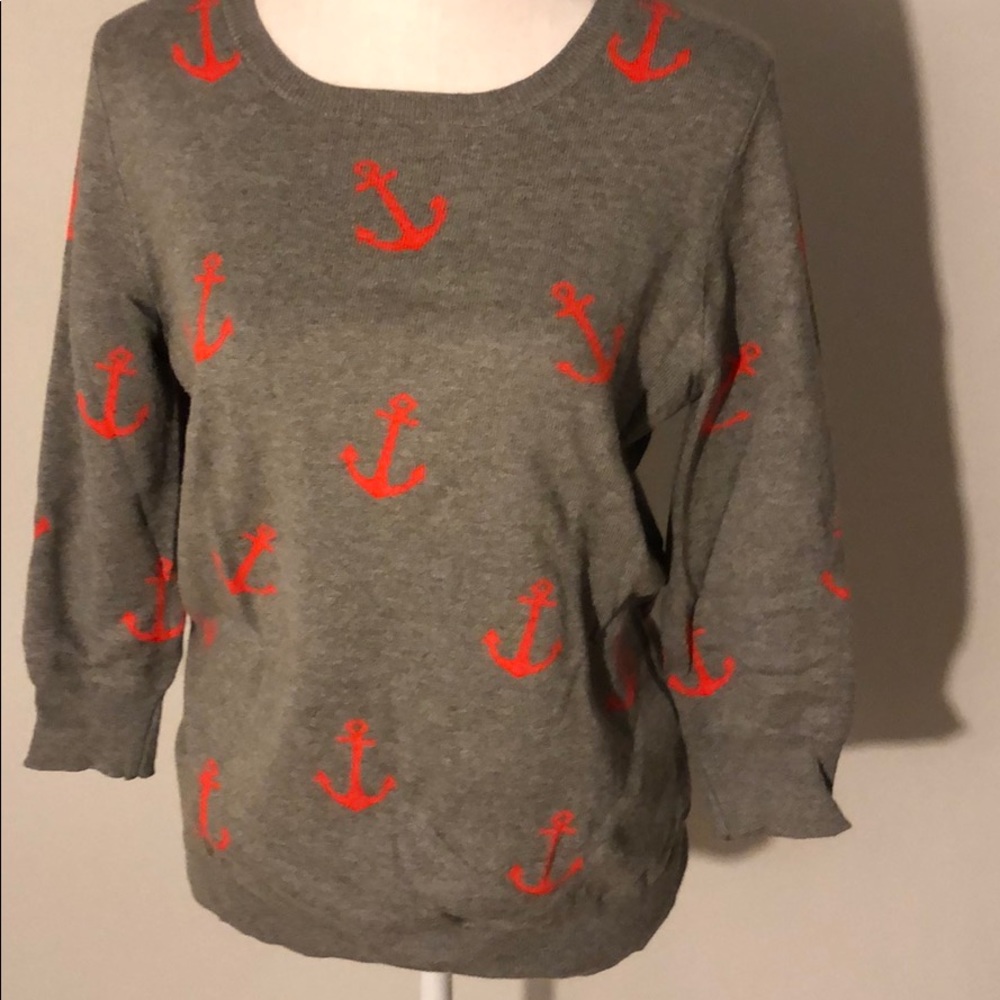 Reversible grey and orange sweater